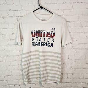 Boy's Under Armour "loose" heatgear shirt, size Youth XL